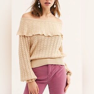Free People Crazy In Love Tan Cream Ruffle Knit Long Sleeve Sweater Blouse Sz XS